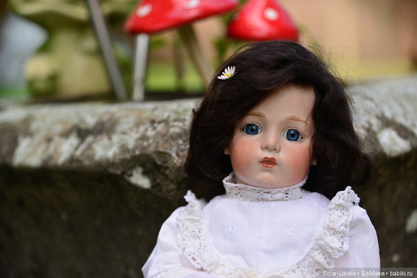 Помогите распознать антикварную красавицу