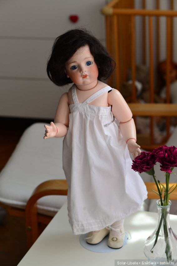 Помогите распознать антикварную красавицу