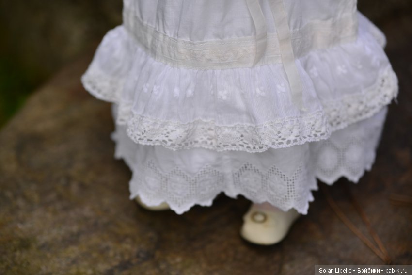 Помогите распознать антикварную красавицу