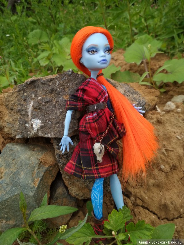 Плоский мир. Спасибо — ООАК Monster High и Ever After High: репейнт (фото 3)