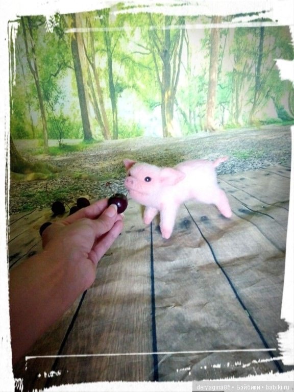 Мой шестой поросёночек — Валяные игрушки из шерсти: сухое валяние (фото 9)