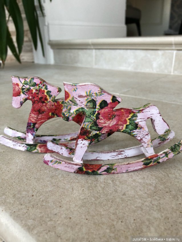 Я люблю свою лошадку,причешу ей шерстку гладко (фото 2)