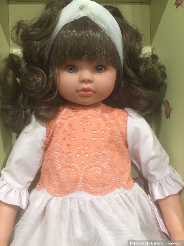 Лицо кукольного дома - Пепа