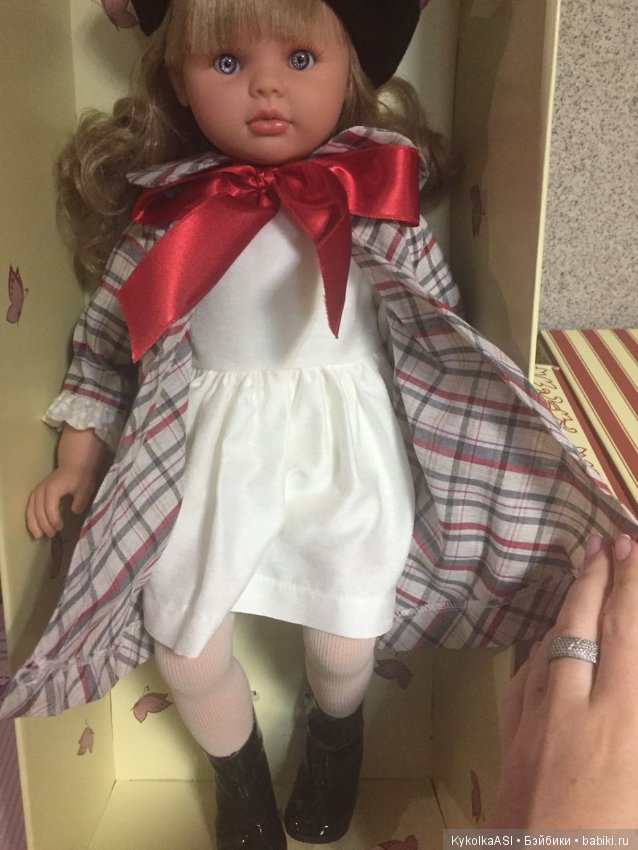 Лицо кукольного дома - Пепа