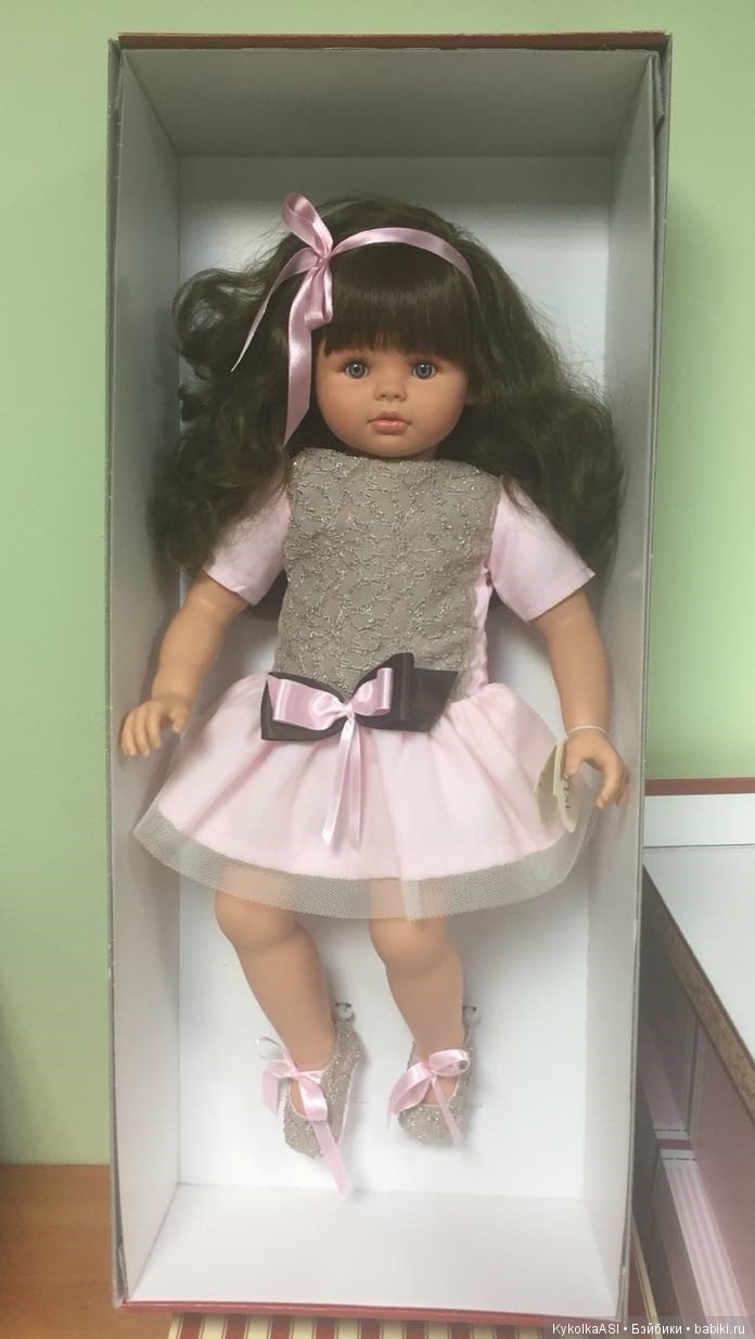 Лицо кукольного дома - Пепа