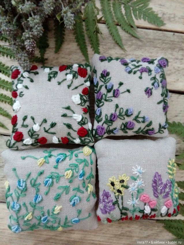 Подушечки для малышей — Вышивка крестиком