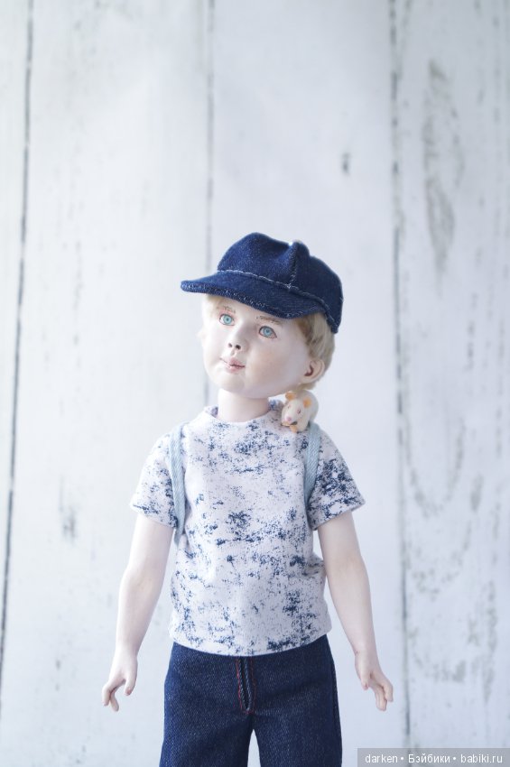 Алешка. Малошарнирная фарфоровая кукла Светланы Кузнецовой (фото 2)