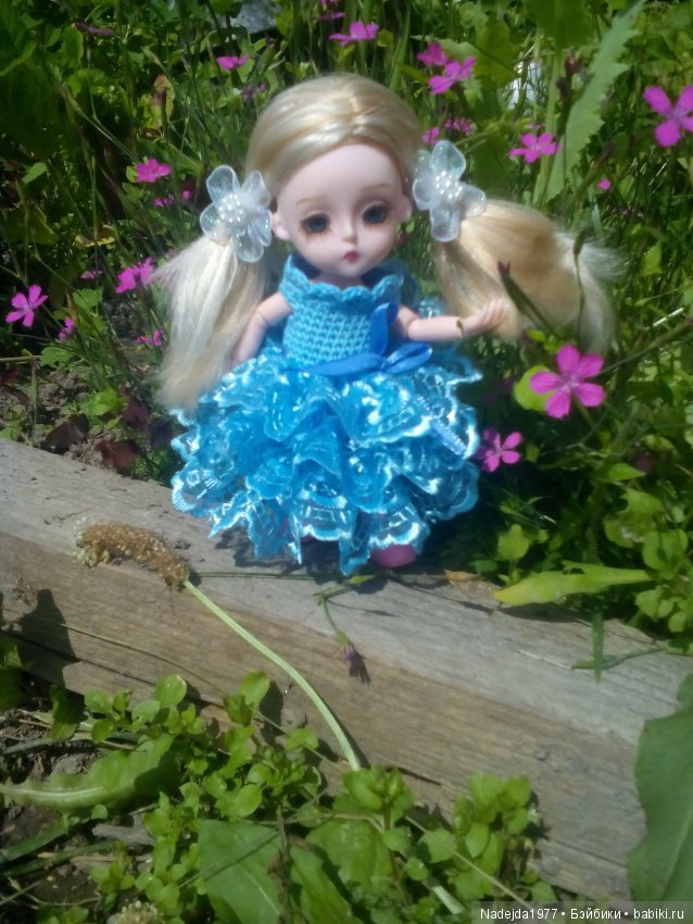 Топик 125.Или новый Алесин образ