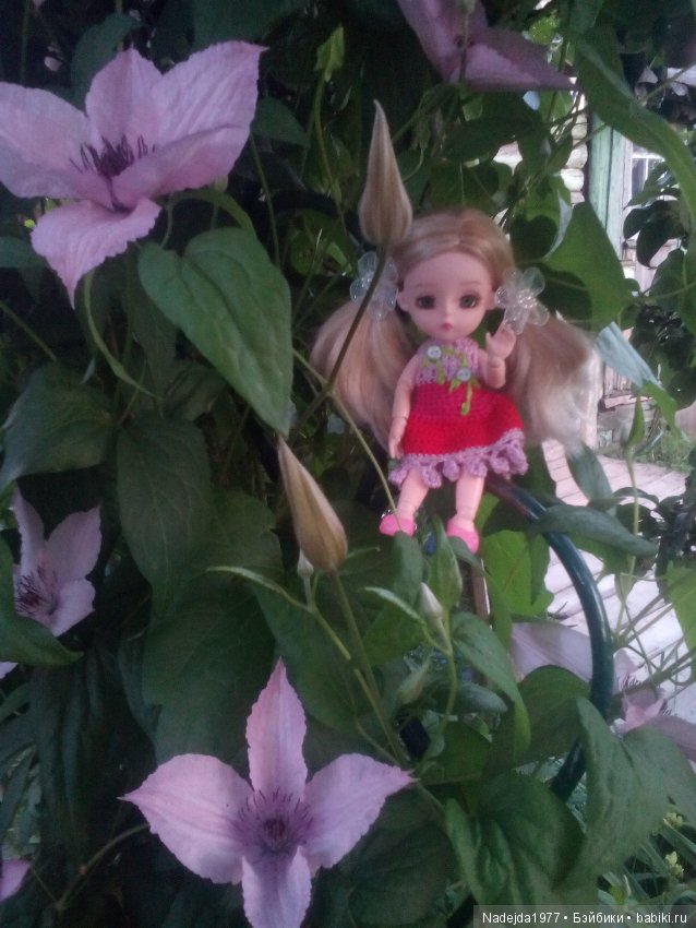 Топик 125.Или новый Алесин образ