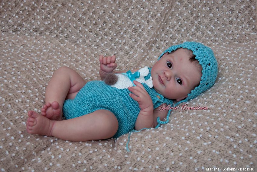 Laura скульптора Adrie Stoete, автор прототипа Silvia Ezquerra