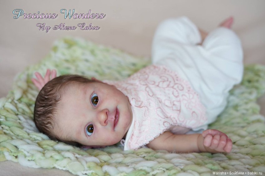 Laura скульптора Adrie Stoete, автор прототипа Alexa Calvo Cabet