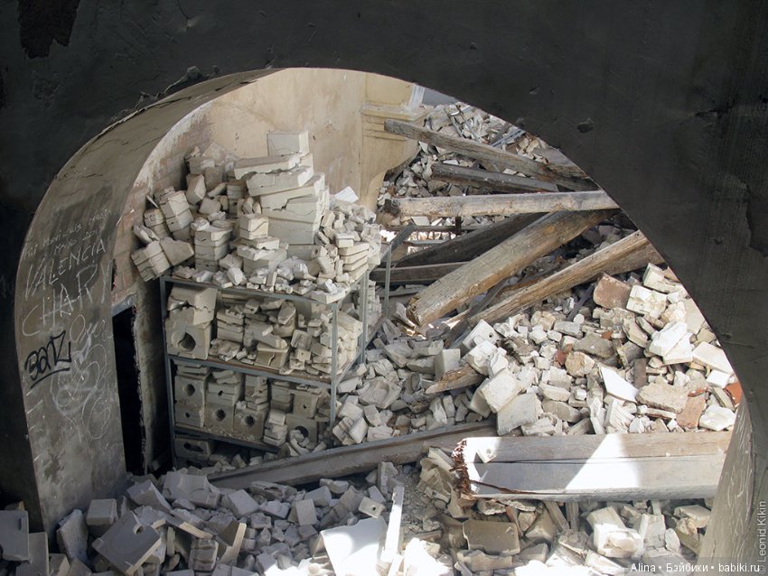 Фабрика керамических кукол в Испании, Валенсия