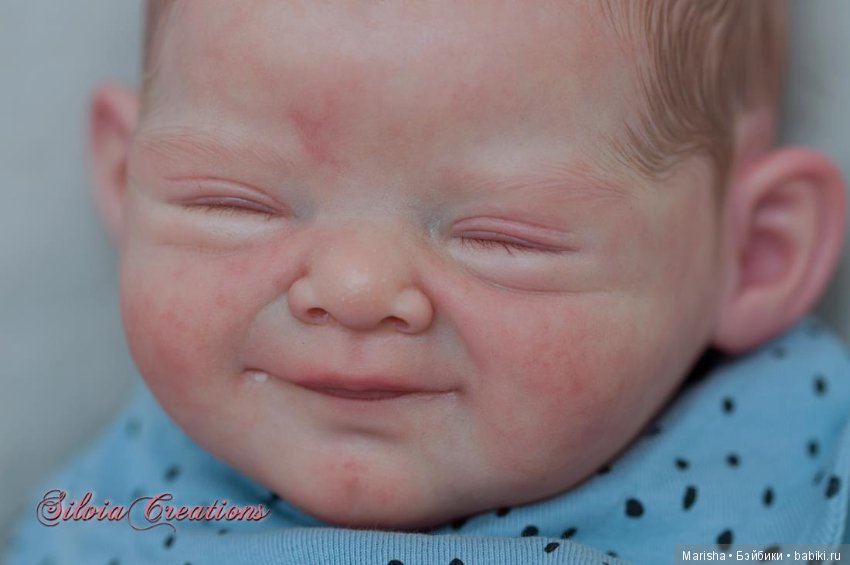 Milo скульптора Heike Kolpin, автор прототипа Silvia Ezquerra