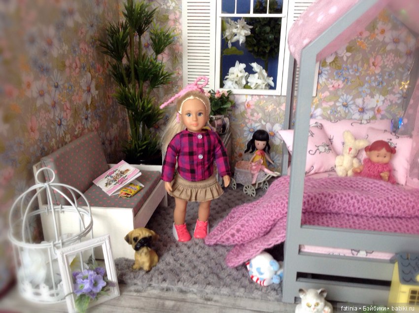 Комнатка, нет, скорее спаленка для девочки