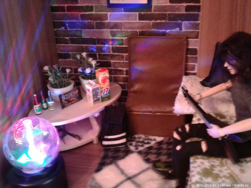 Румбокс. Комната Ворона — Куклы и тела Obitsu (Обитсу): 1/6 (фото 8)