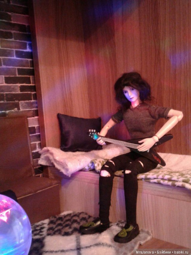 Румбокс. Комната Ворона — Куклы и тела Obitsu (Обитсу): 1/6 (фото 3)