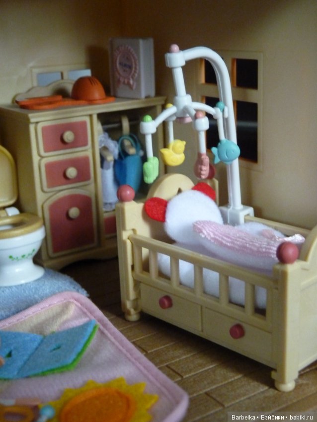 Наш домик Sylvanian Families