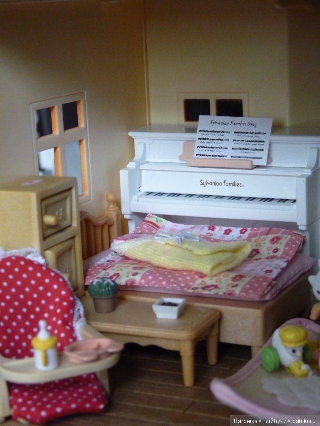 Наш домик Sylvanian Families (фото 3)