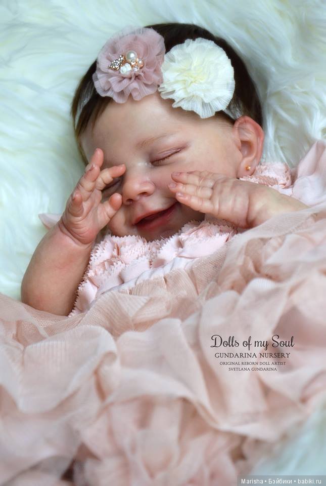 April скульптора Joanna Kazmierczak, автор прототипа Светлана Гундарина