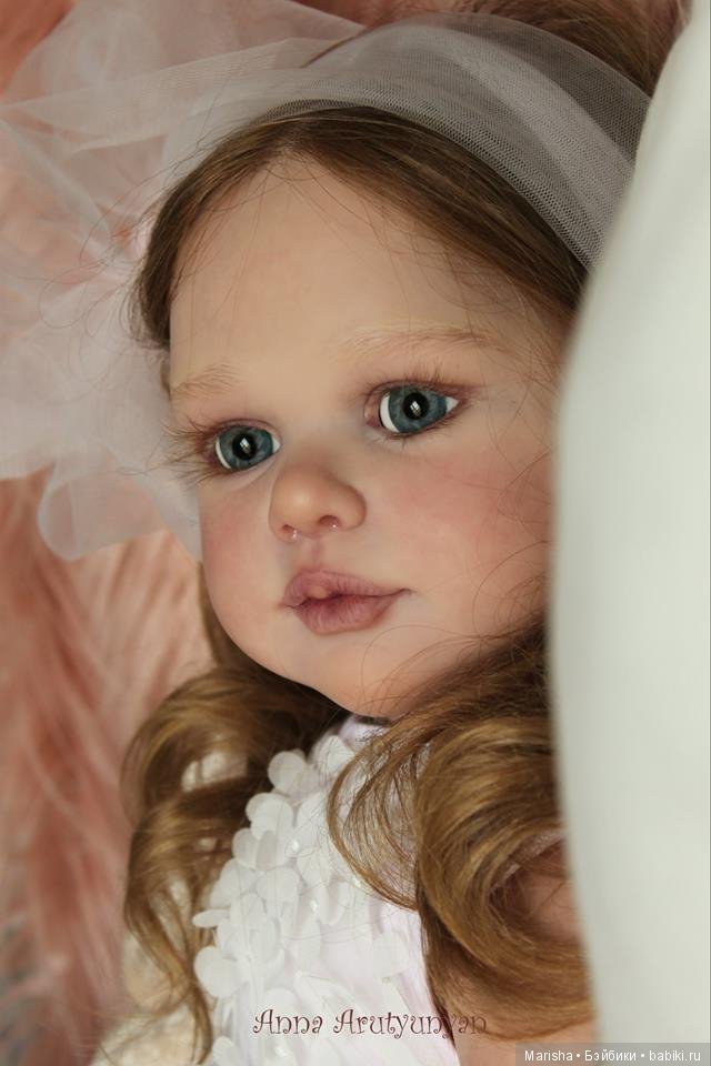 Samira скульптора Conny Burke, автор прототипа Анна Арутюнян