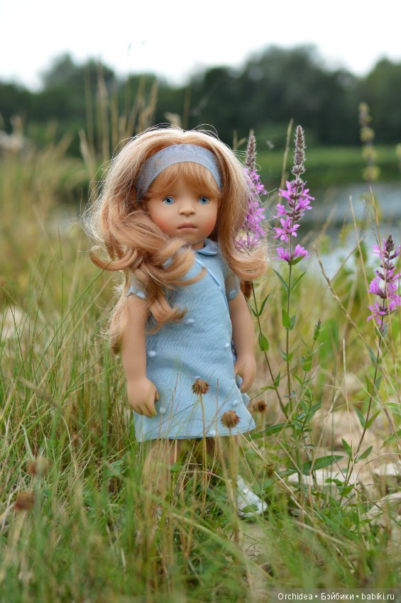 Джульетта тоже вышла погулять. Mini Juliette Petitcollin