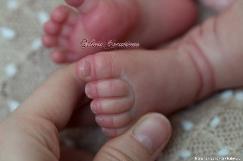 April скульптора Joanna Kazmierczak, автор прототипа Silvia Ezquerra (фото 10)