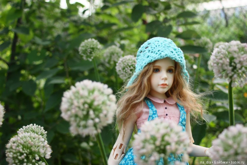 Ах этот сад - цветы, цветы, цветы. Прогулки Робины в саду (фото 7)