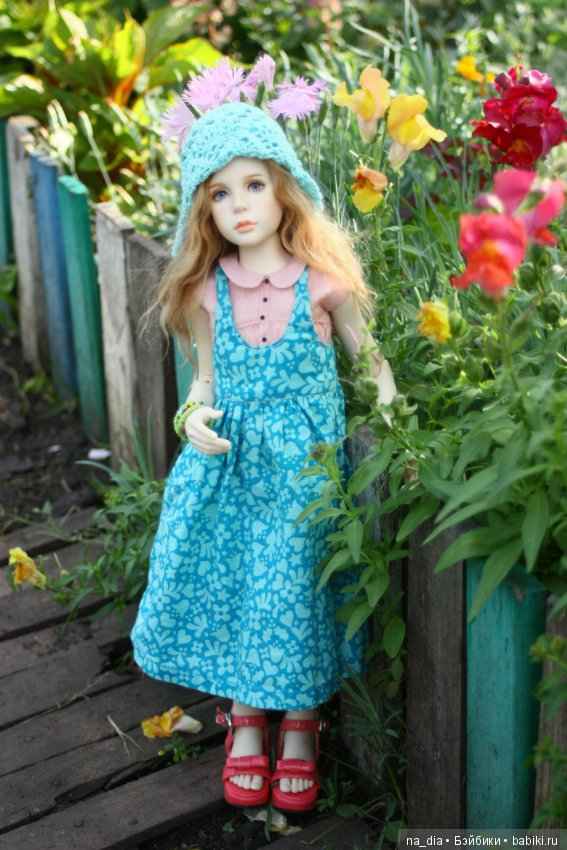 Ах этот сад - цветы, цветы, цветы. Прогулки Робины в саду (фото 2)