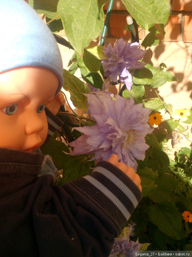 Выползли из дома — Российские куклы Весна