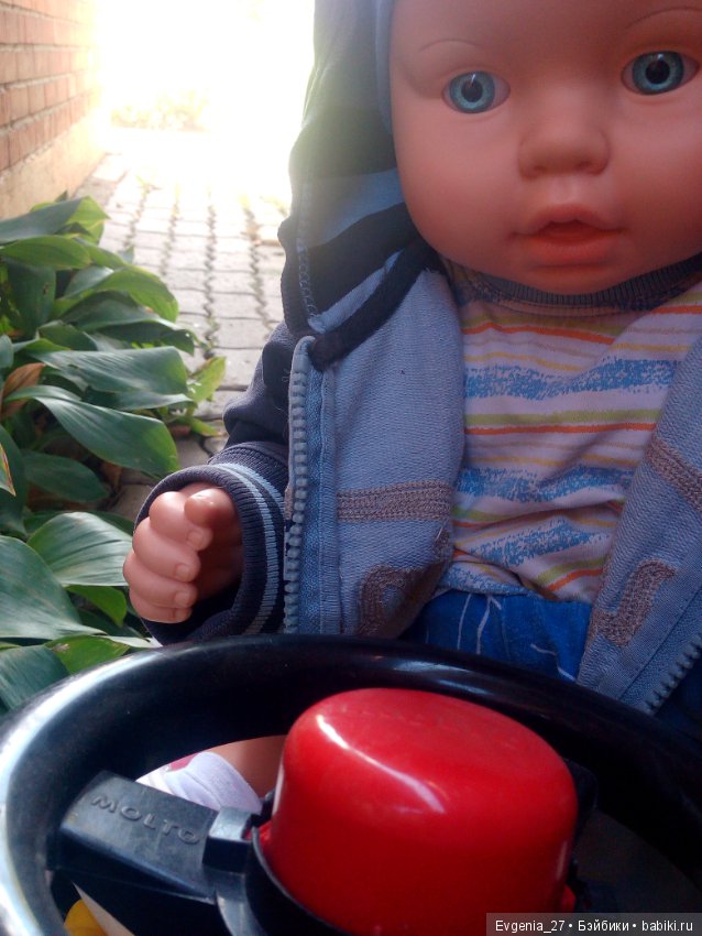Выползли из дома — Российские куклы Весна