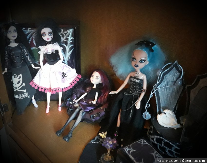 В большой семье клювом не щелкают, или Дом странных детей (фото 6)