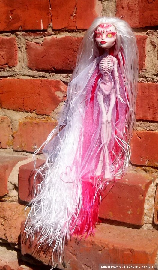 Мой первый ООАК — ООАК Monster High и Ever After High: репейнт (фото 2)