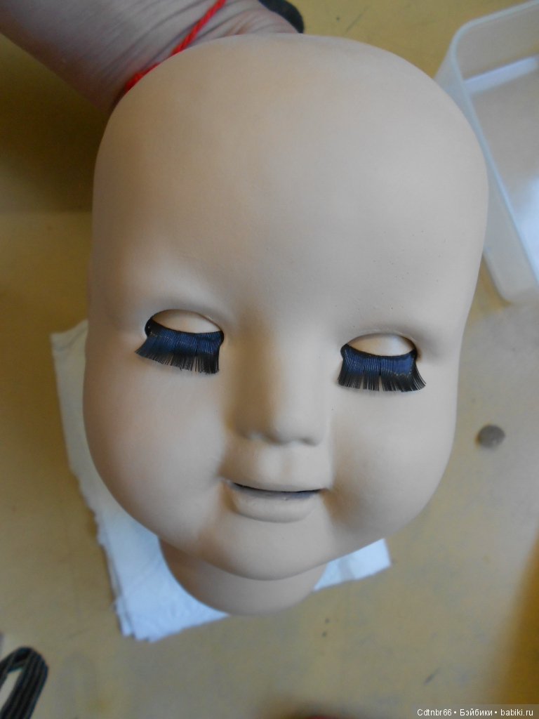 История о коммунальной квартире, таинственной третьей комнате и кукле, о которой мечтала с детства