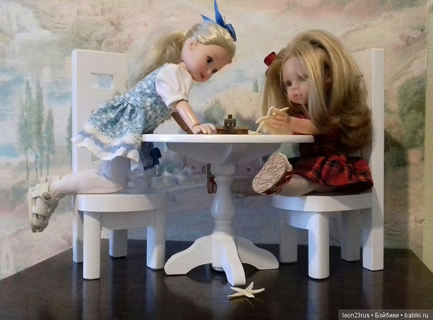 На чём сидят наши куклы — Мебель для кукол и домиков: фото (фото 3)