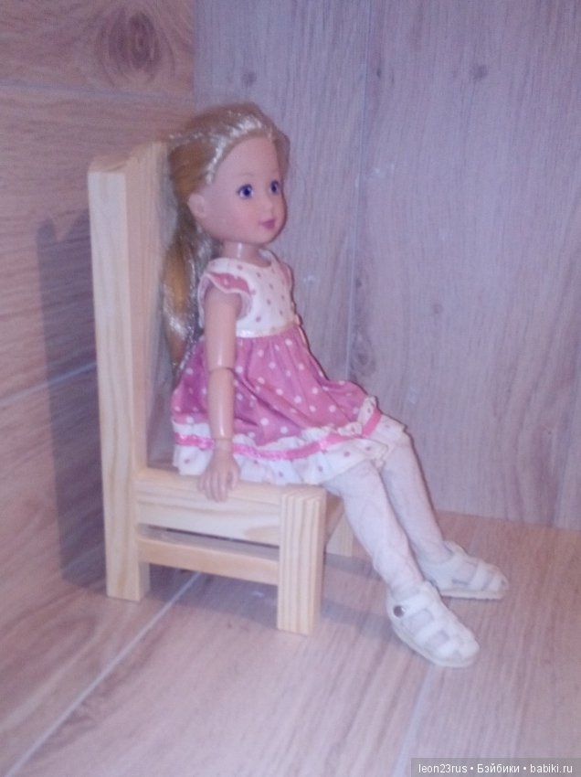 На чём сидят наши куклы — Мебель для кукол и домиков: фото (фото 7)