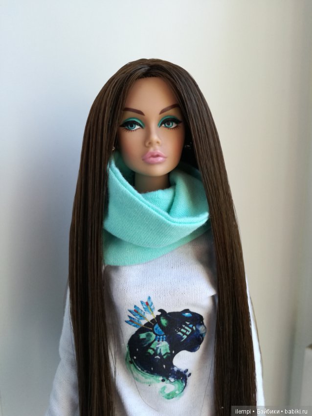 Перепрошитая мятная Poppy Parker