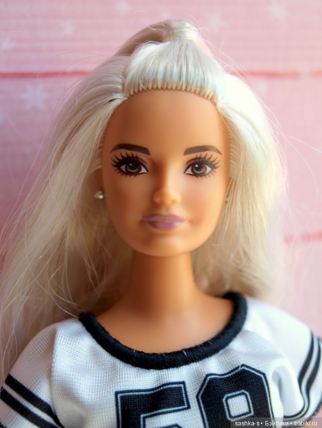 Мои Барбеечки - пышка-звездочка и гибридик пышки-танцовщицы (фото 8)