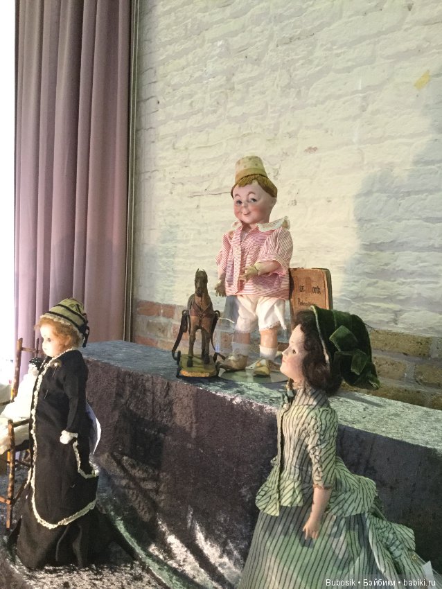 Выставка антикварных кукол в Брюгге. Часть 2