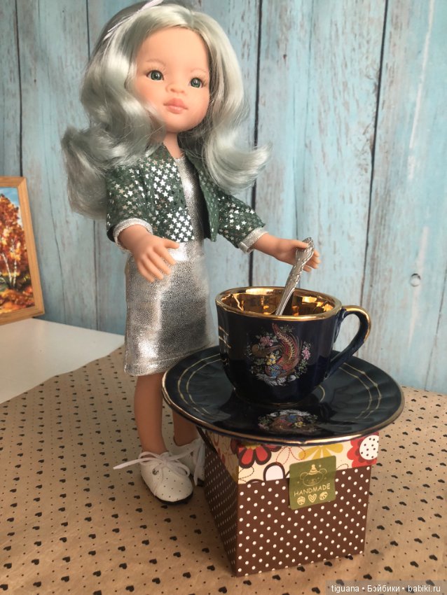 Разноцветные подружки Paola Reina