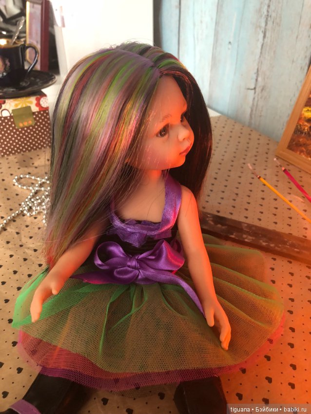 Разноцветные подружки Paola Reina