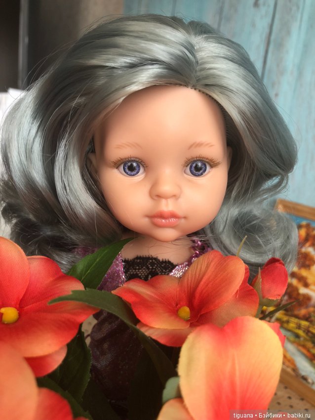 Разноцветные подружки Paola Reina