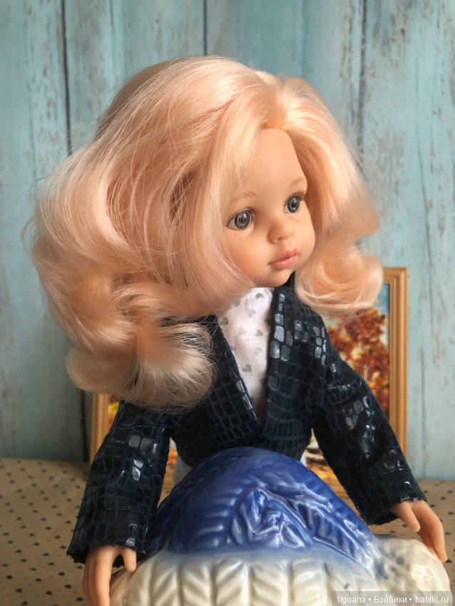 Разноцветные подружки Paola Reina