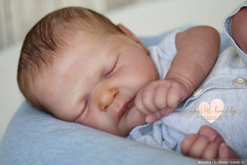 Ramsey скульптора Cassie Ann Brace. Прототип Jacqueline Kramer