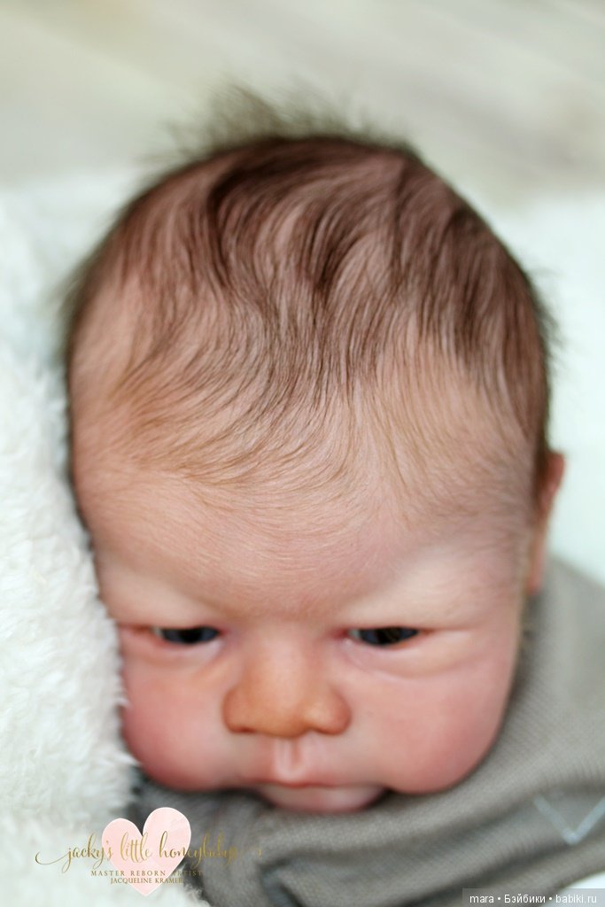 River скульптора Toby Morgan, автор прототипа Jacqueline Kramer