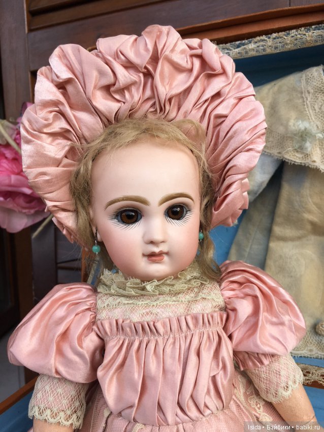 Demoiselle Jumeau с коробкой и великолепным оригинальным гардеробом (фото 2)