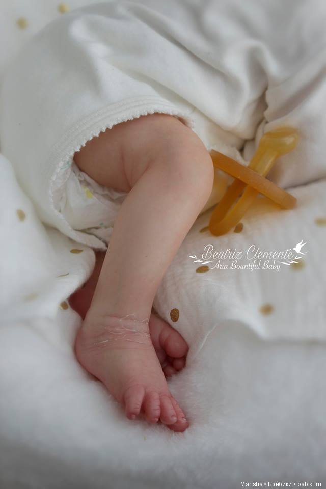 Aria скульптора Denise Pratt, автор прототипа Beatriz Clemente