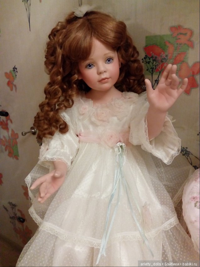 Кимбирлюшка в платьице Бант когда приделаем ещё покажемся (фото 4)