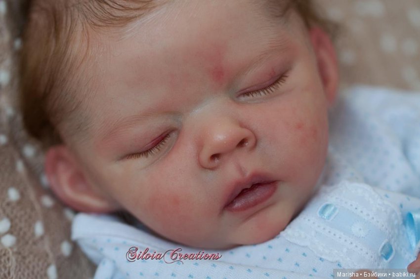 Lola скульптора Bonnie Sieben, автор прототипа Silvia Ezquerra