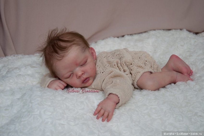 Lola скульптора Bonnie Sieben, автор прототипа Silvia Ezquerra