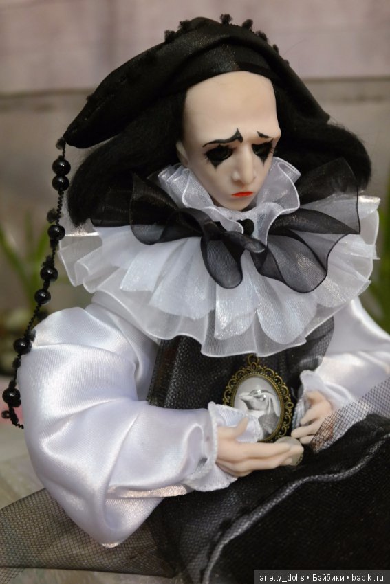 Куколка своими руками: шарнирный Пьеро (фото 10)